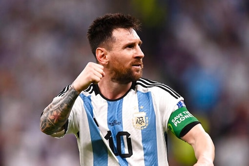 Lionel Messi Levels Diego Maradona's Record for Eight Goals in FIFA World Cup (AP Image)
