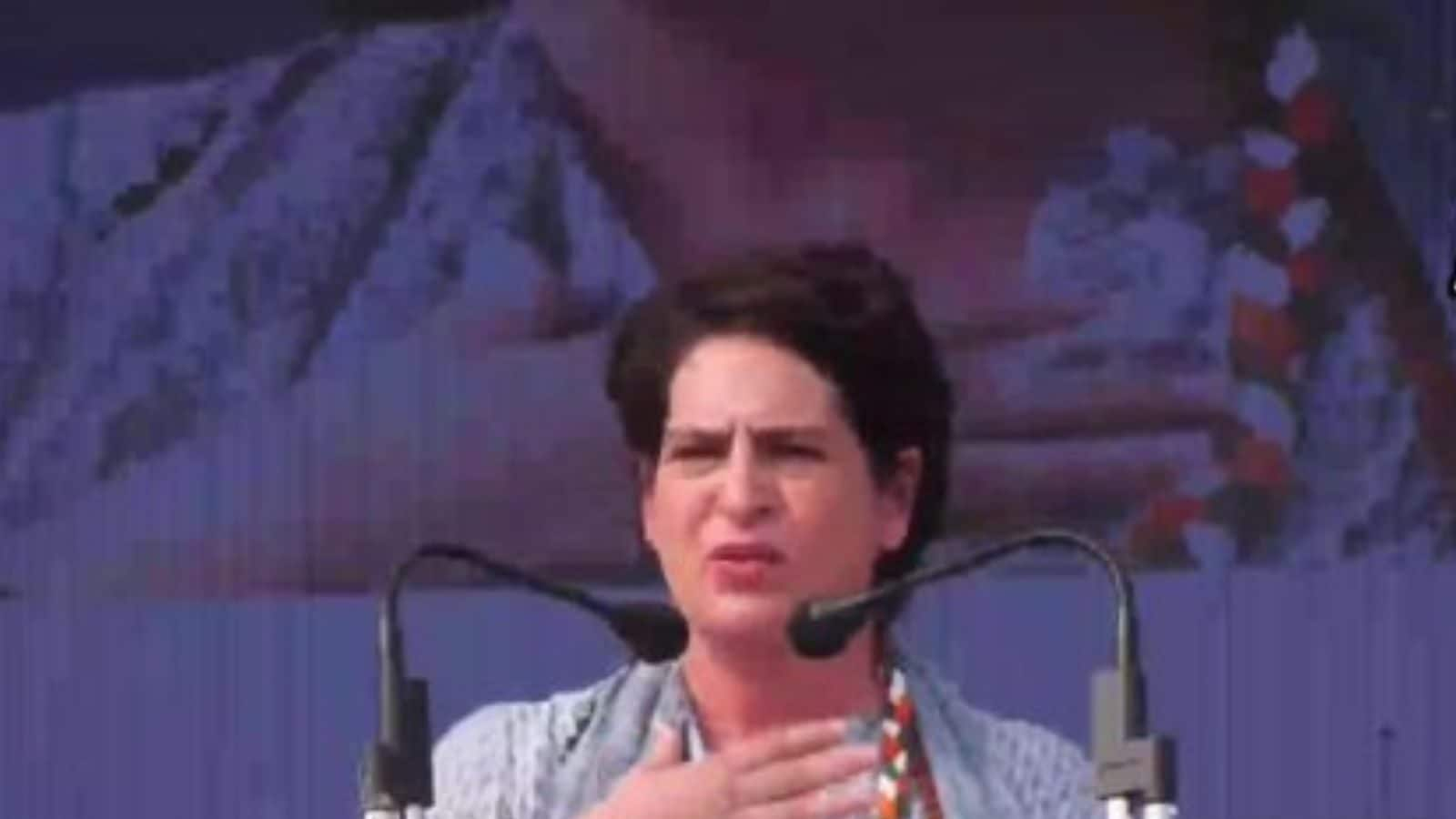 Elections 2022: ‘No Oil in Double-engine?’ Priyanka Gandhi Slams BJP at Himachal Rally; Asks Why Drug Menace, Unemployment Spreading