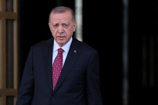 иҹҸԺ Erdogan ͧá¡ʴҧâͧҤ˹ͧ͢ѡЫ㹪ǧͧշҹ (Ҿ: Reuters)