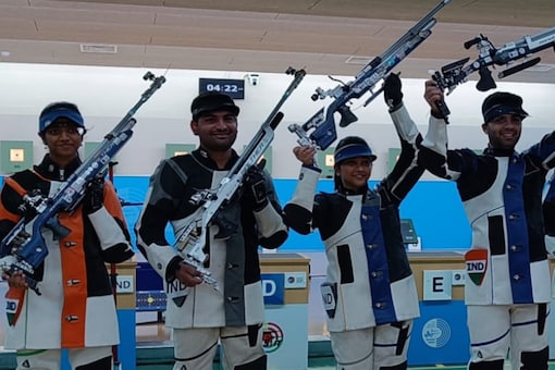 Mehuli Ghosh, Arjun Babuta, Ankush Jadhav and Elavenil Valarivan (SAI)