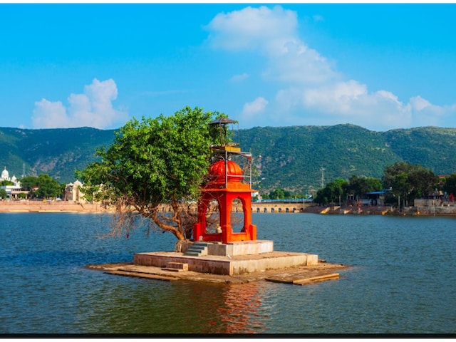 Ajmer's tour can give you a memorable experience. 

