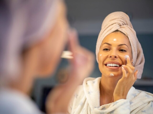 5 Ways Night Creams Help You Get Healthy And Glowing Skin - News18
