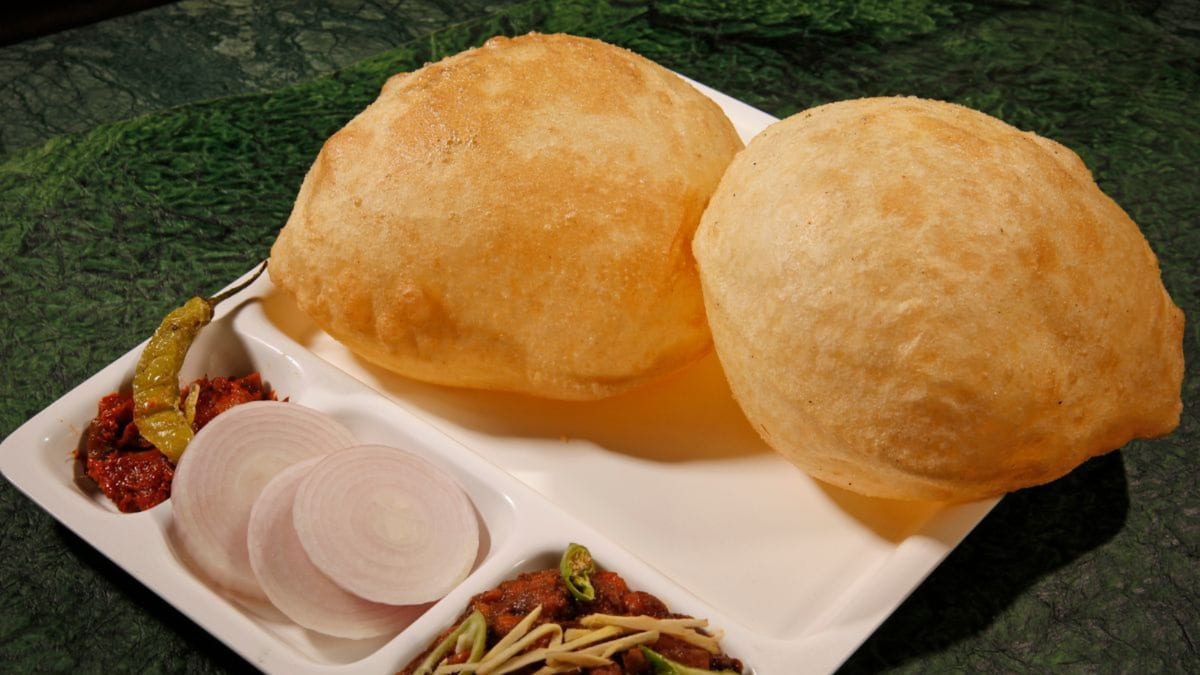 Quora User's Chole Bhature Business Idea Over Job Gets Surprisingly Positive Response