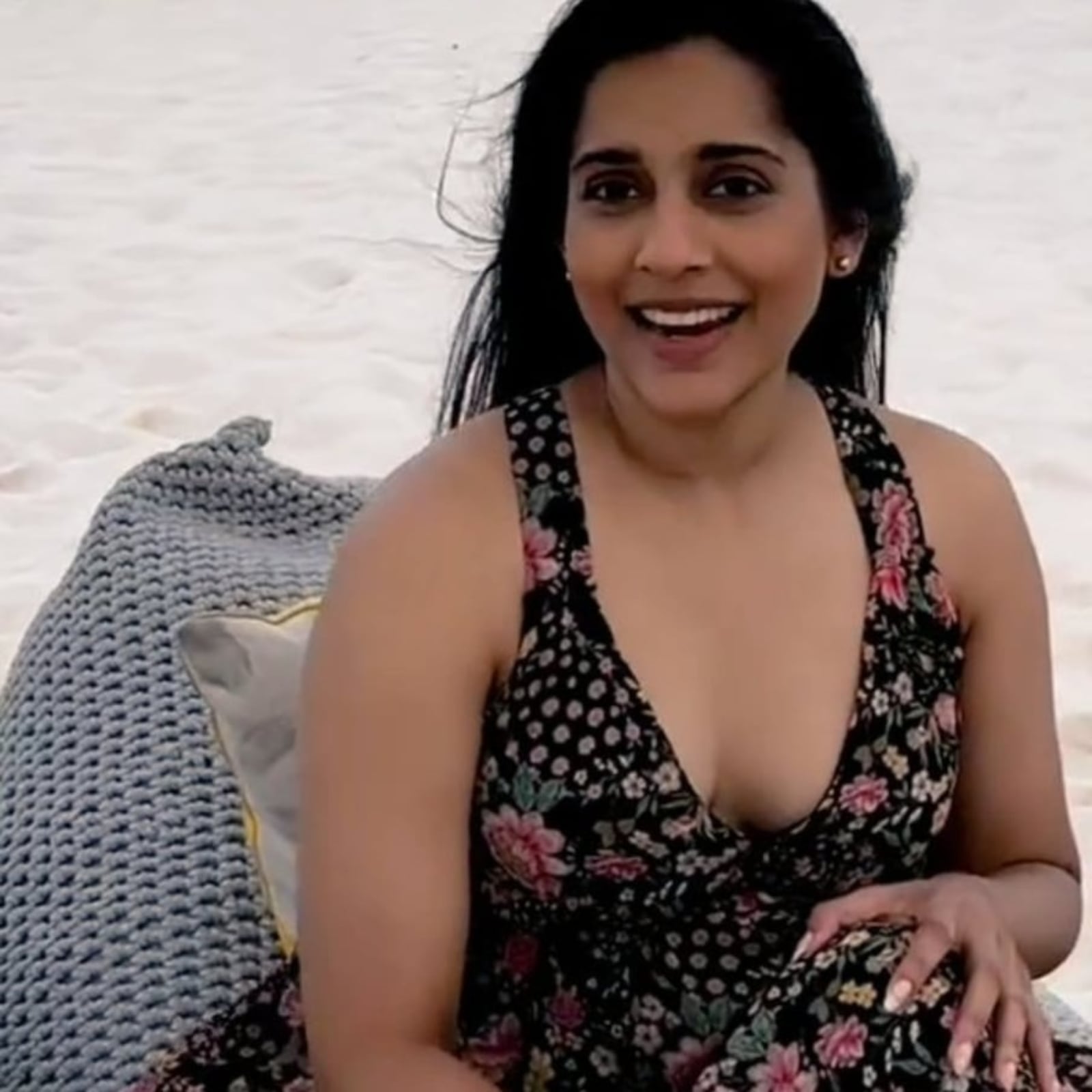 Anchor Reshma Sex - Actress Rashmi Gautam's Dreamy Maldives Vacation Pics Give Us Travel Goals  - News18