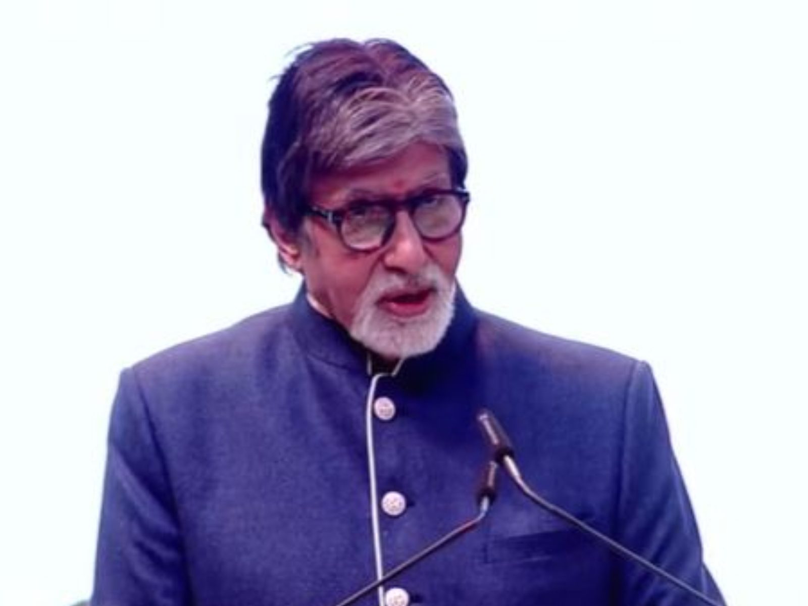 Amitabh Bachchan's Eye-Opening Speech