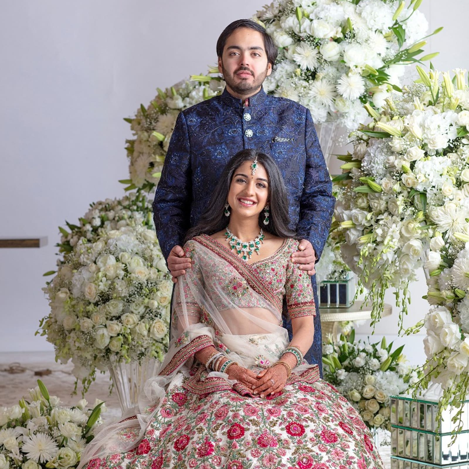 Isha Ambani most expensive looks; From 90 crore wedding dress to Maison  Valentino's first ever lehenga