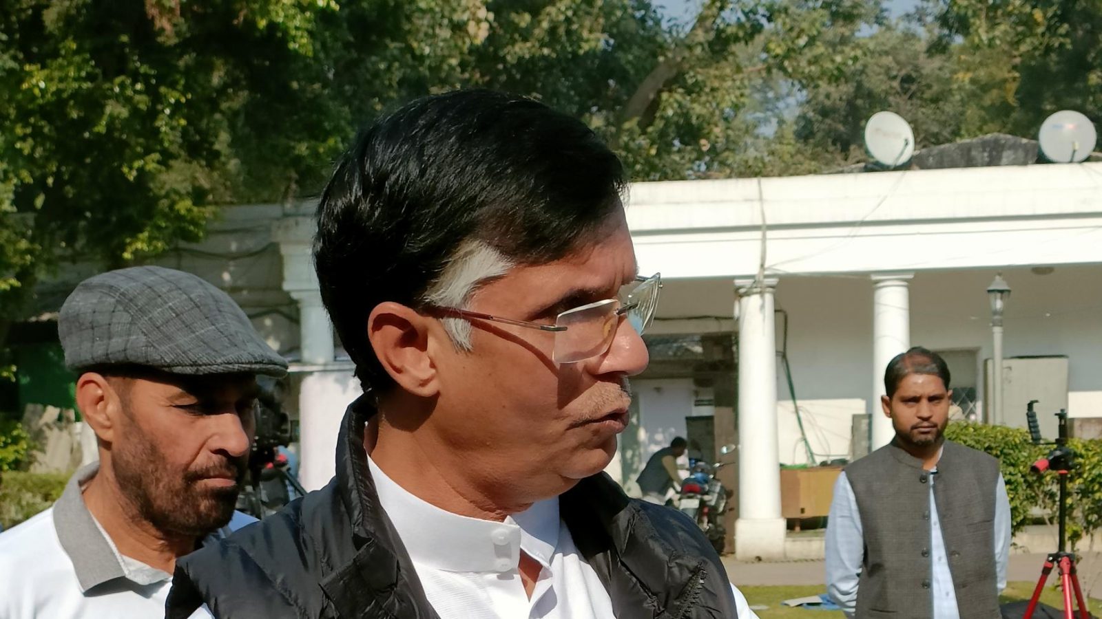 Supreme Court Grants Interim Bail To Pawan Khera And Other Top Stories 8215