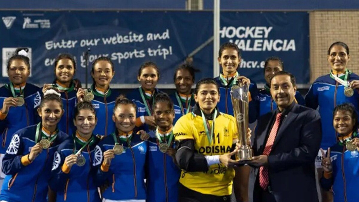 WATCH: Indian Women's Hockey Team's Celebration on Return Following FIH Nations Cup Triumph