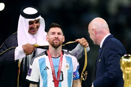 Lionel Messi Offered 1 Million For Bisht He Wore At Fifa World Cup