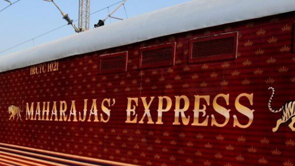 Inside Maharajas' Express Luxurious Suite. Ticket Prices Will Blow Your Mind