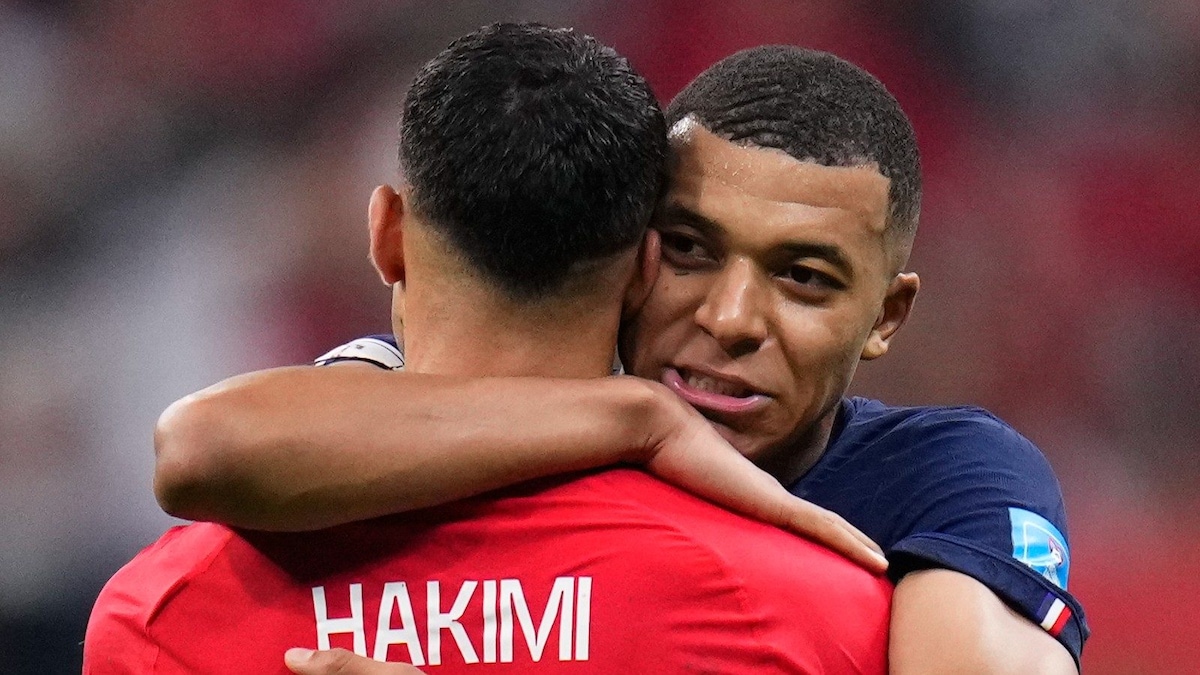 Kylian Mbappe, Achraf Hakimi Define Friendship Goals With T-Shirt Swap After Semifinal Match - News18