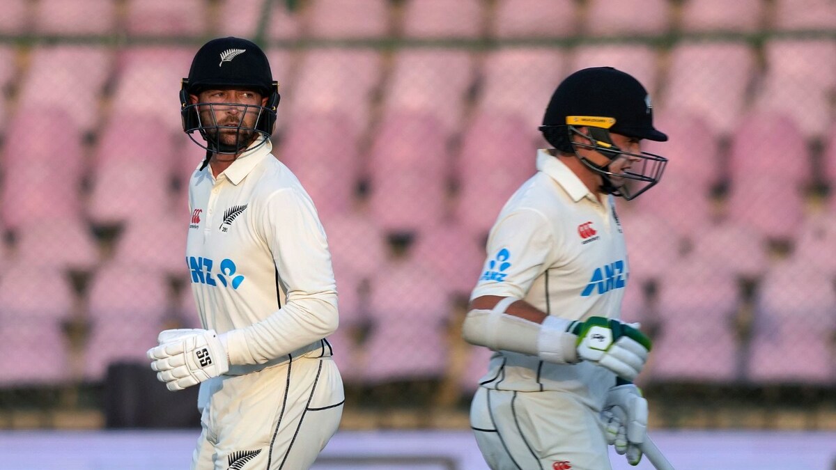 PAK vs NZ Live Cricket Score Pakistan vs New Zealand 2022 1st Test