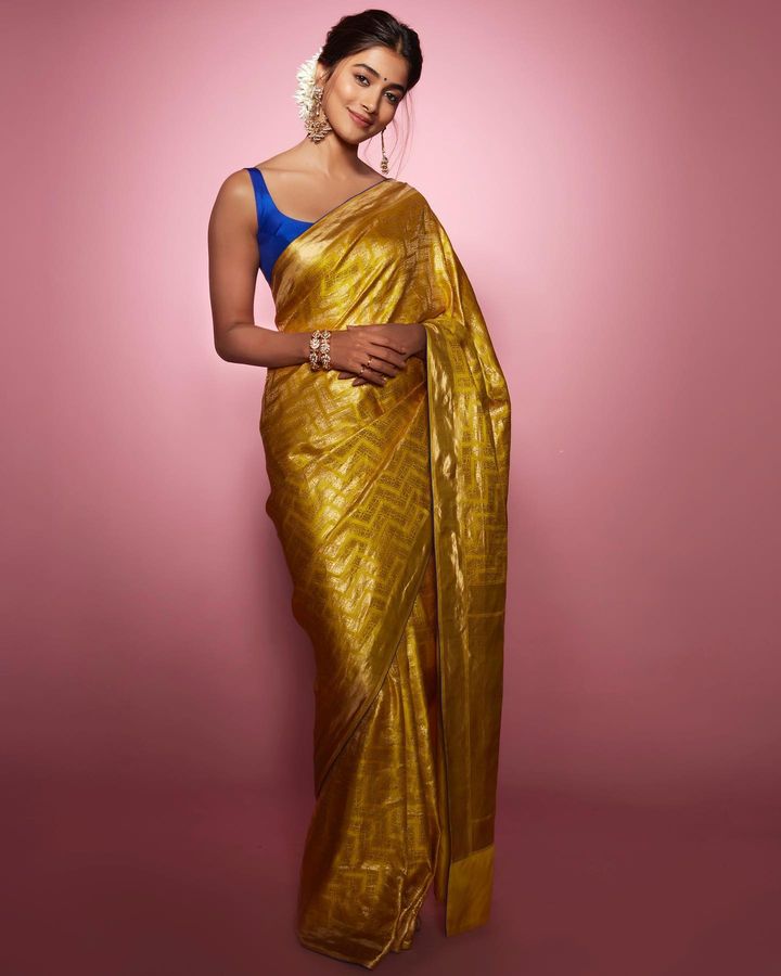 Buy SGF11 Women's Kanjivaram Soft Lichi Silk Saree With Blouse Piece (Golden)  at Amazon.in