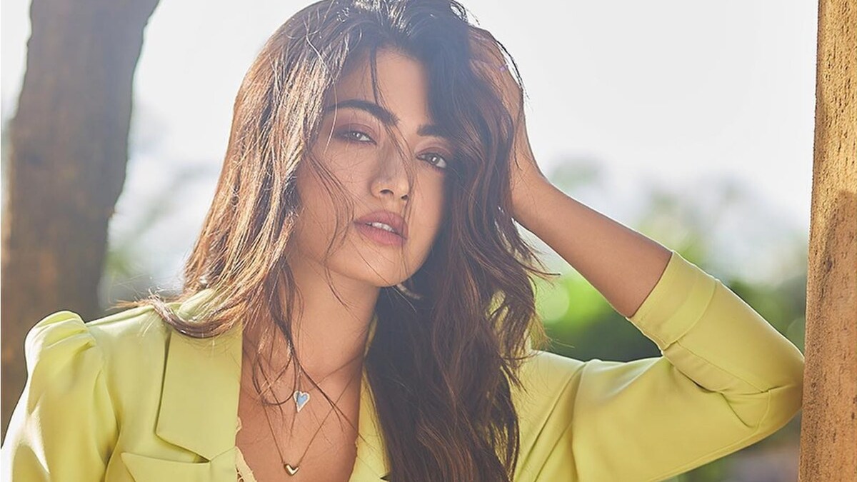 Rashmika Mandanna Wears Sexy Bralette, Gigantic Neon Blazer With No Pants; Check Out Her Hot Pics