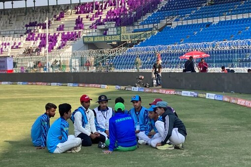 Mohammad Rizwan Interacts With Ball Boys After Crushing Defeat Against England (Twitter Image)
