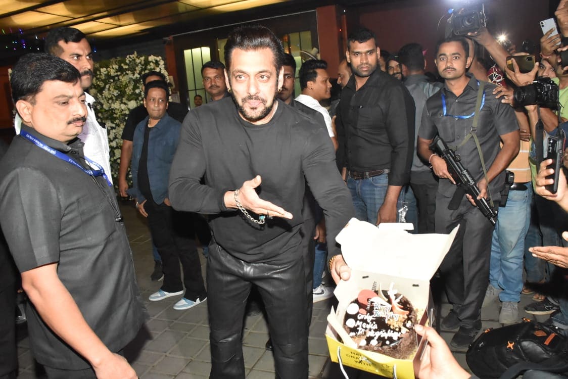 Cake for Salman khan's Fan | Cake, Salman khan, Birthday