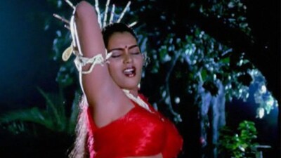 Silk Smitha Birth Anniversary: Did You Know the Queen Of Sensuality
