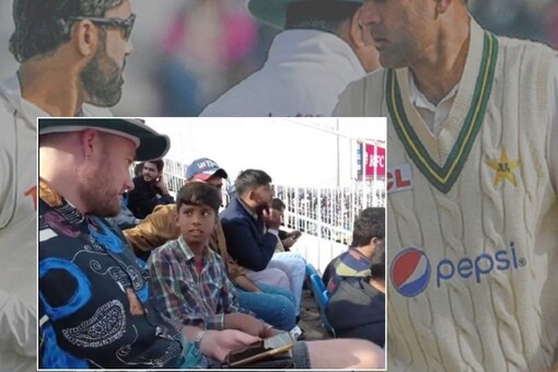 England’s Barmy Army Wins Internet With Sweet Gesture For Young Pakistani Fan (Photo Credits: Twitter/@TheBarmyArmy)