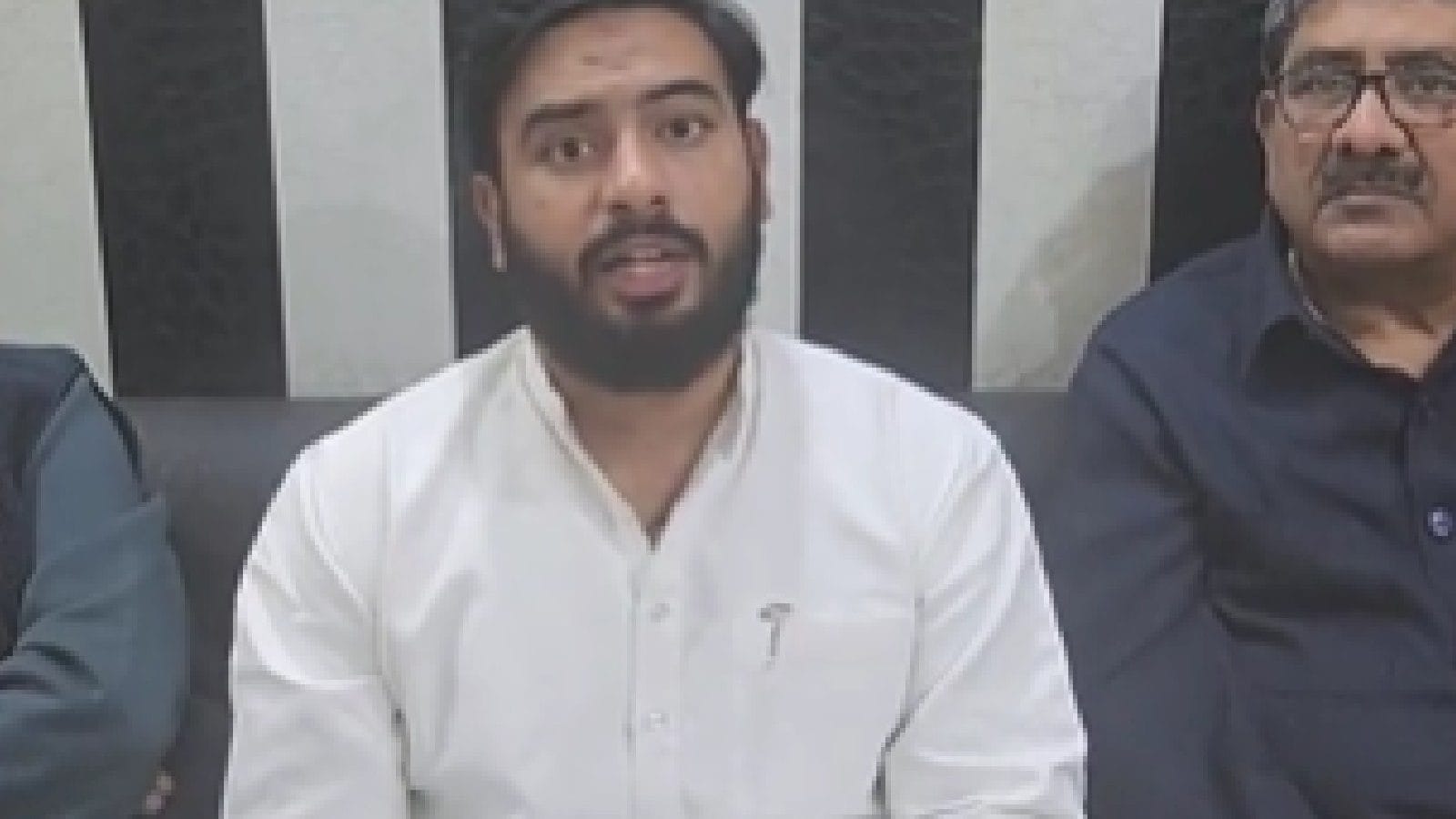 Ali Mehdi, 2 Newly Elected MCD Councillors Switch Back to Cong Hours ...