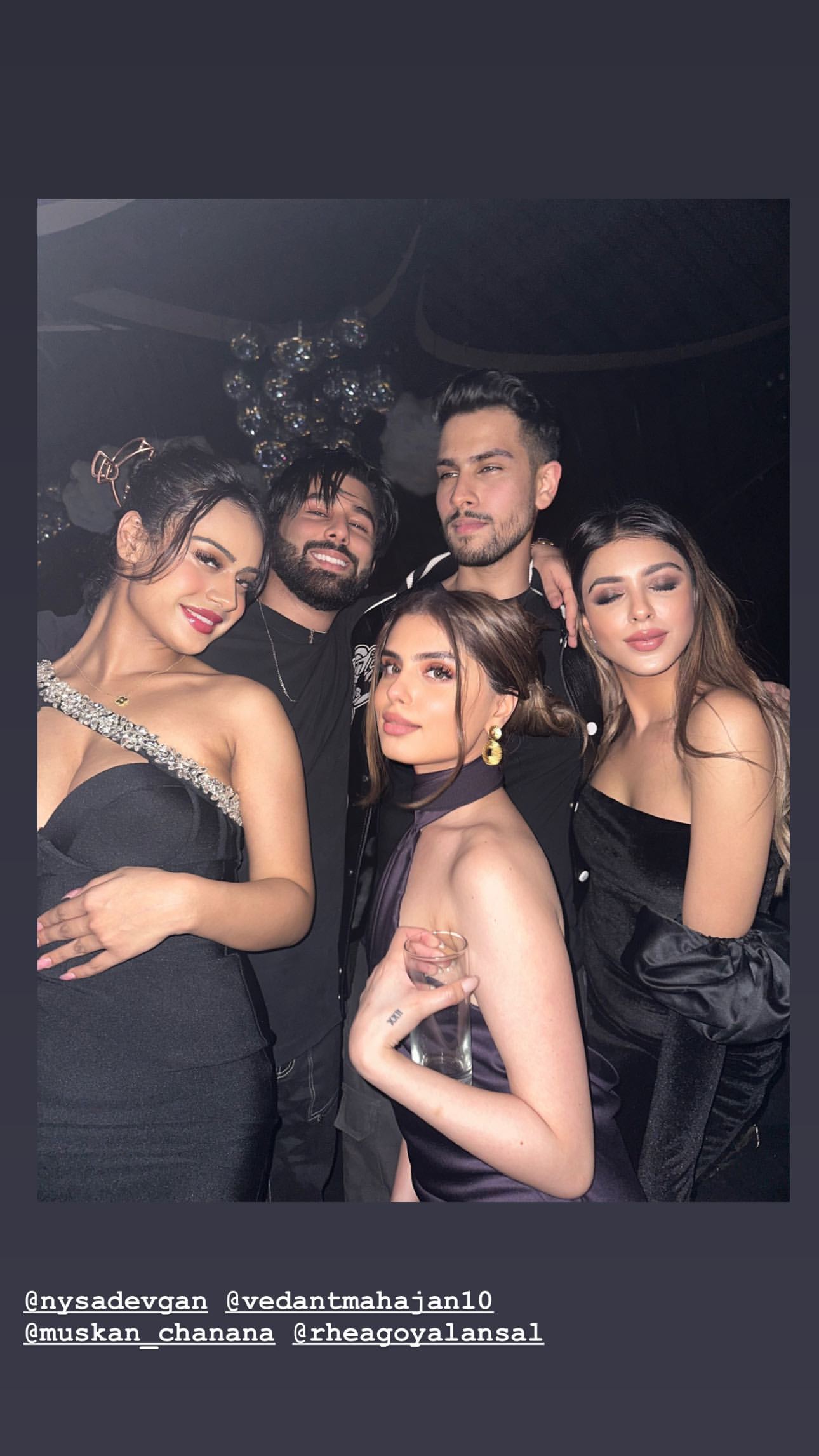 1290px x 2293px - Nysa Devgan Gets Cosy With Orry As She Parties in Sexy Plunging Dress on  New Year; Pics Go Viral