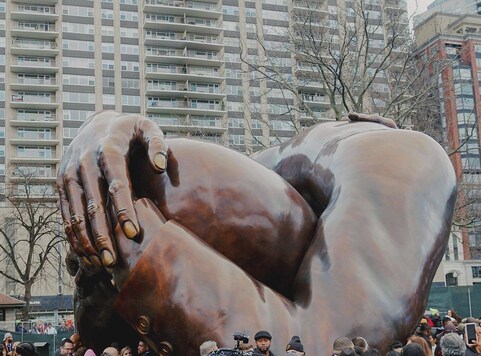 This $10 million statue is now being harshly mocked on social media. Some have remarked it as disrespectful, saying it resembled a sex act.