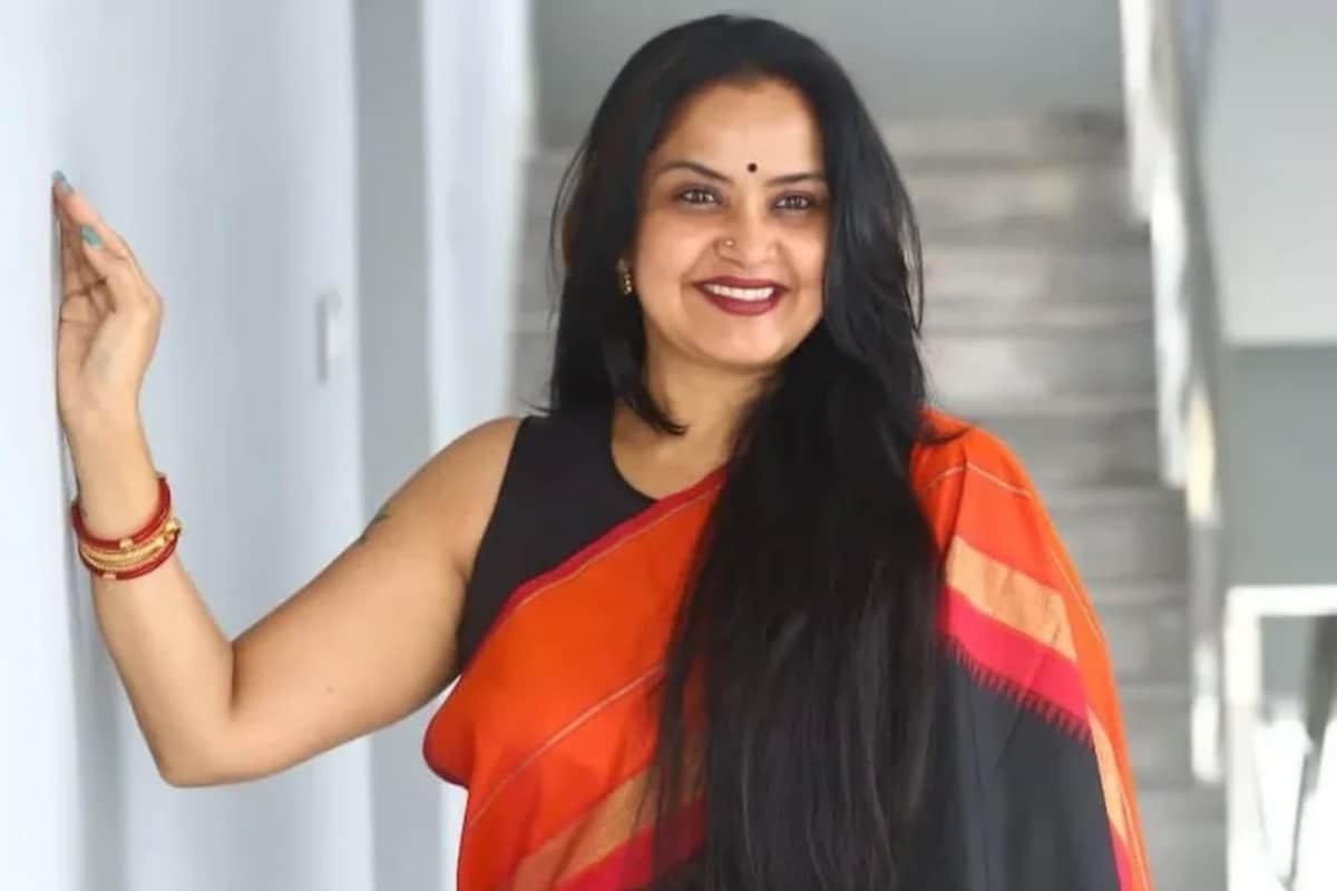 As Naresh and Pavitra Lokesh Make Relationship Public, Actress Pragathis  Old Video Viral - News18