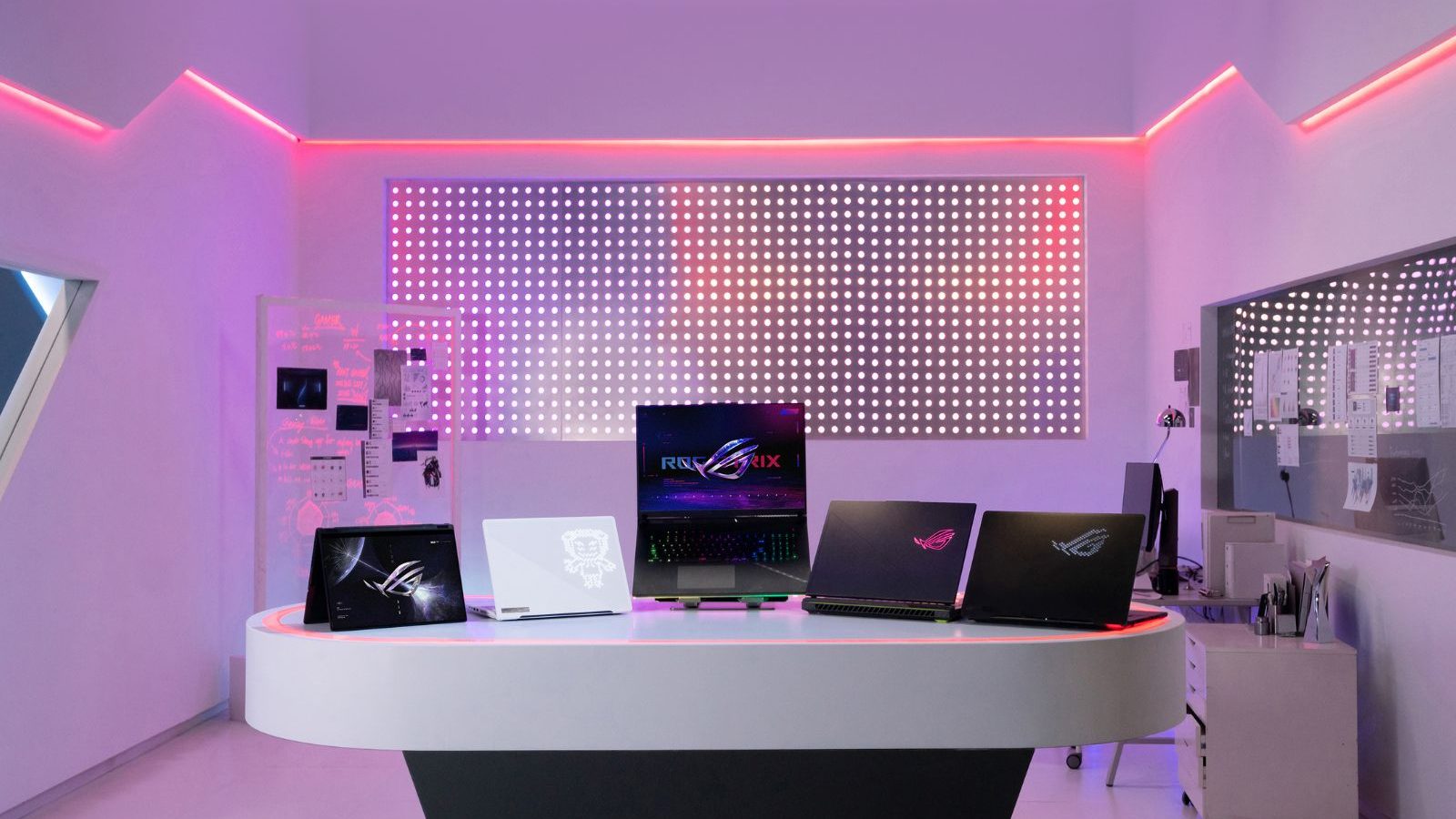 Read more about the article CES 2023: Asus ROG Unveils Updated Laptop Lineup with Latest Internals, Debuts Tri-Fan Technology