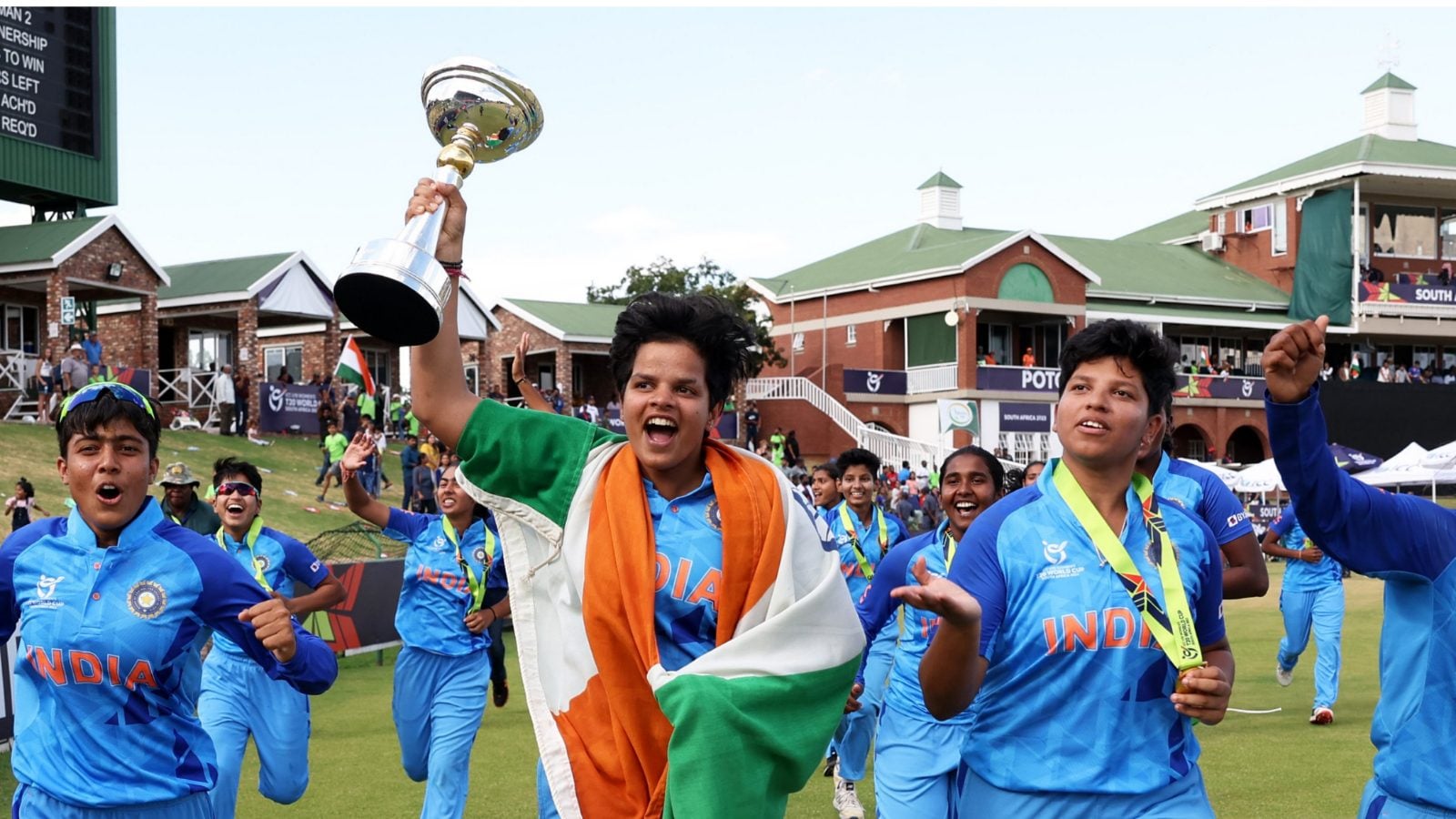 PM Narendra Modi, Amit Shah Congratulate Team India For Historic Women ...