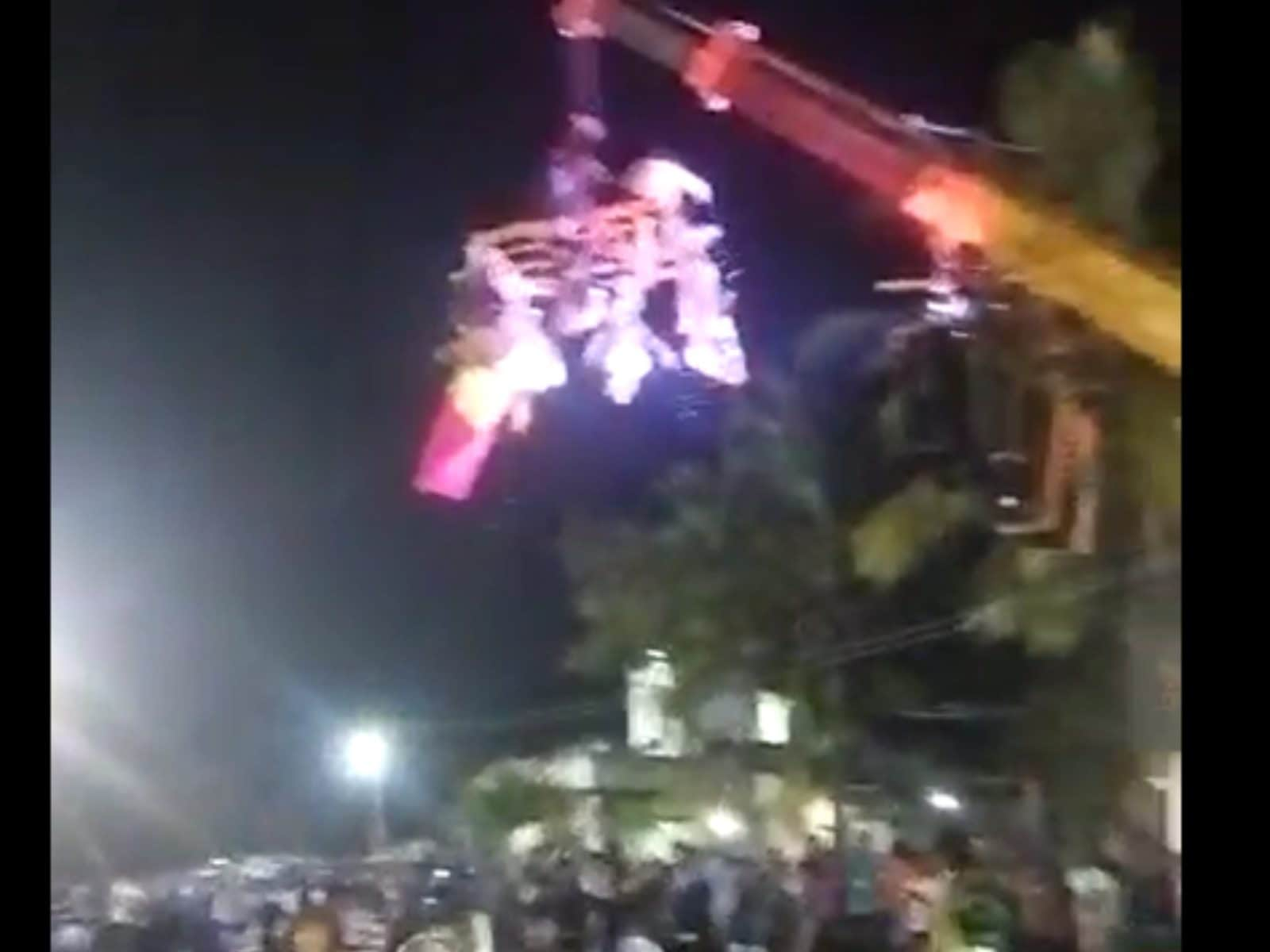 Arakkonam Sex - WATCH | Horrifying Video Shows Crane Collapse at Temple Fest in Tamil  Nadu's Arakkonam, 4 Killed - News18