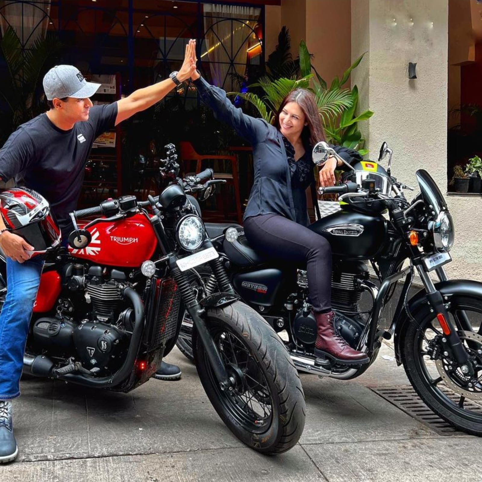 1600px x 1600px - Divyanka Tripathi, Vivek Dahiya Set Couple Goals With Their Biking Pics -  News18