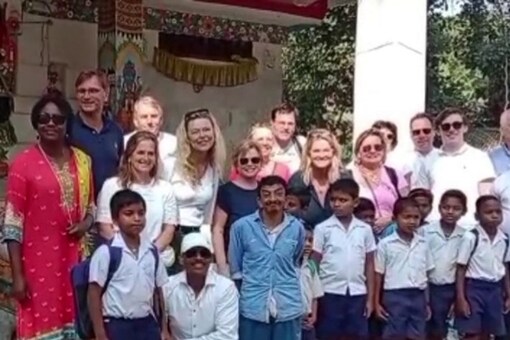 Family members of the Netherlands hockey team visited a village in Odisha during the FIH World Cup 2023 (News18)