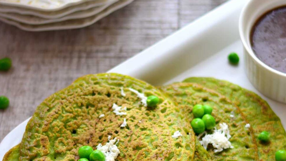 Mattar Cheela to Egg Chaat; 5 Desi Recipes To Lose Weight