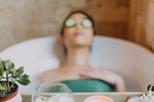 In the comfort of your own home, the right spa could remove all the stress and provide tremendous relief for both your body and mind.