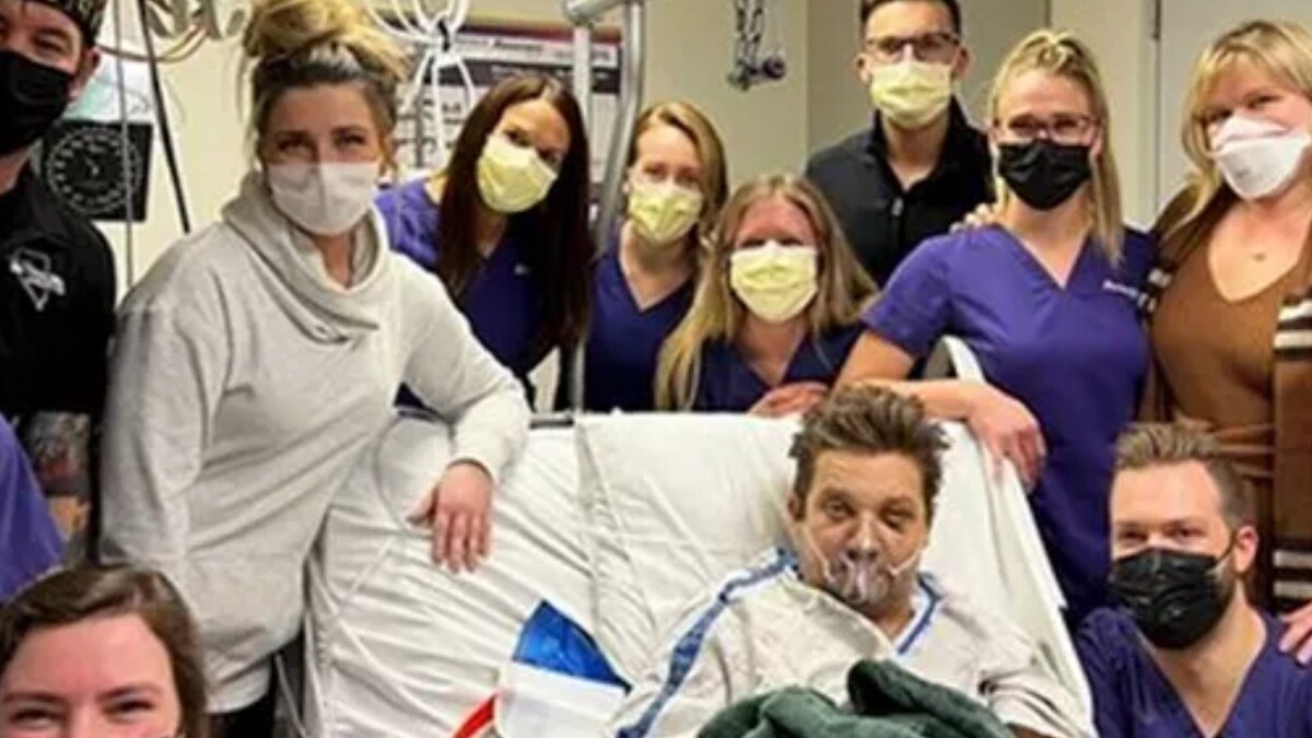 Jeremy Renner Thanks 'Renowned' Medical Staff, Posts Pic from the