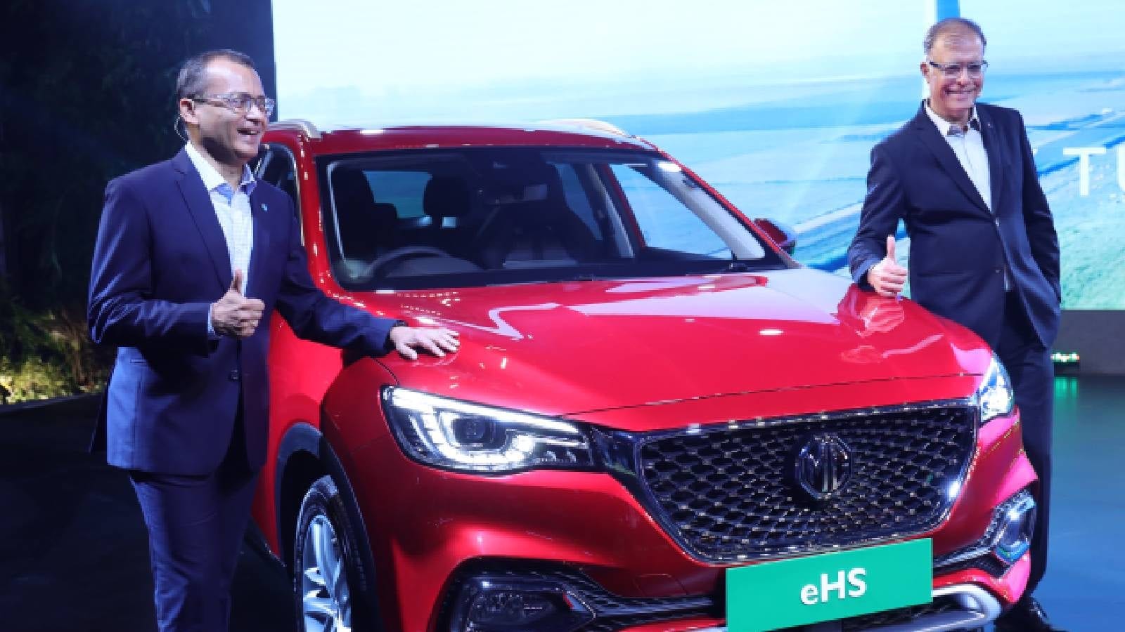 MG eHS Plugin Hybrid Electric SUV in Pics See Design, Interior