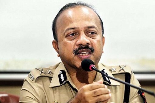 Deven Bharti was shunted out when the Maha Vikas Aghadi government came to power in 2019. (Image: Twitter News18/@vinivdvc)