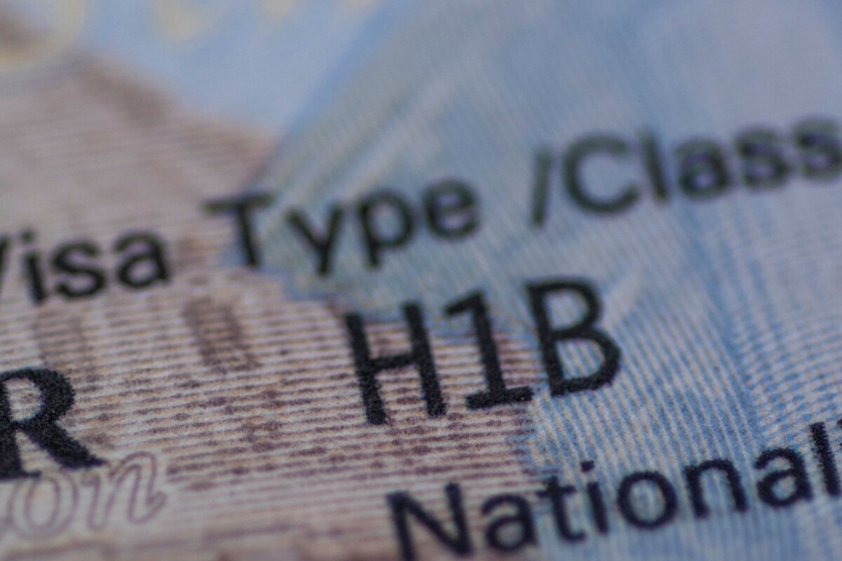 US Planning to Resume 'Domestic Visa Revalidation' on Pilot Basis to Benefit H-1B Visa Holders thumbnail