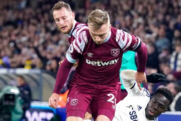 Leeds United vs West Ham: Relegation battle on for Leeds as