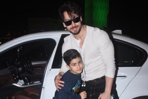 Tiger Shroff's little fan hugs him at the airport; video goes viral.