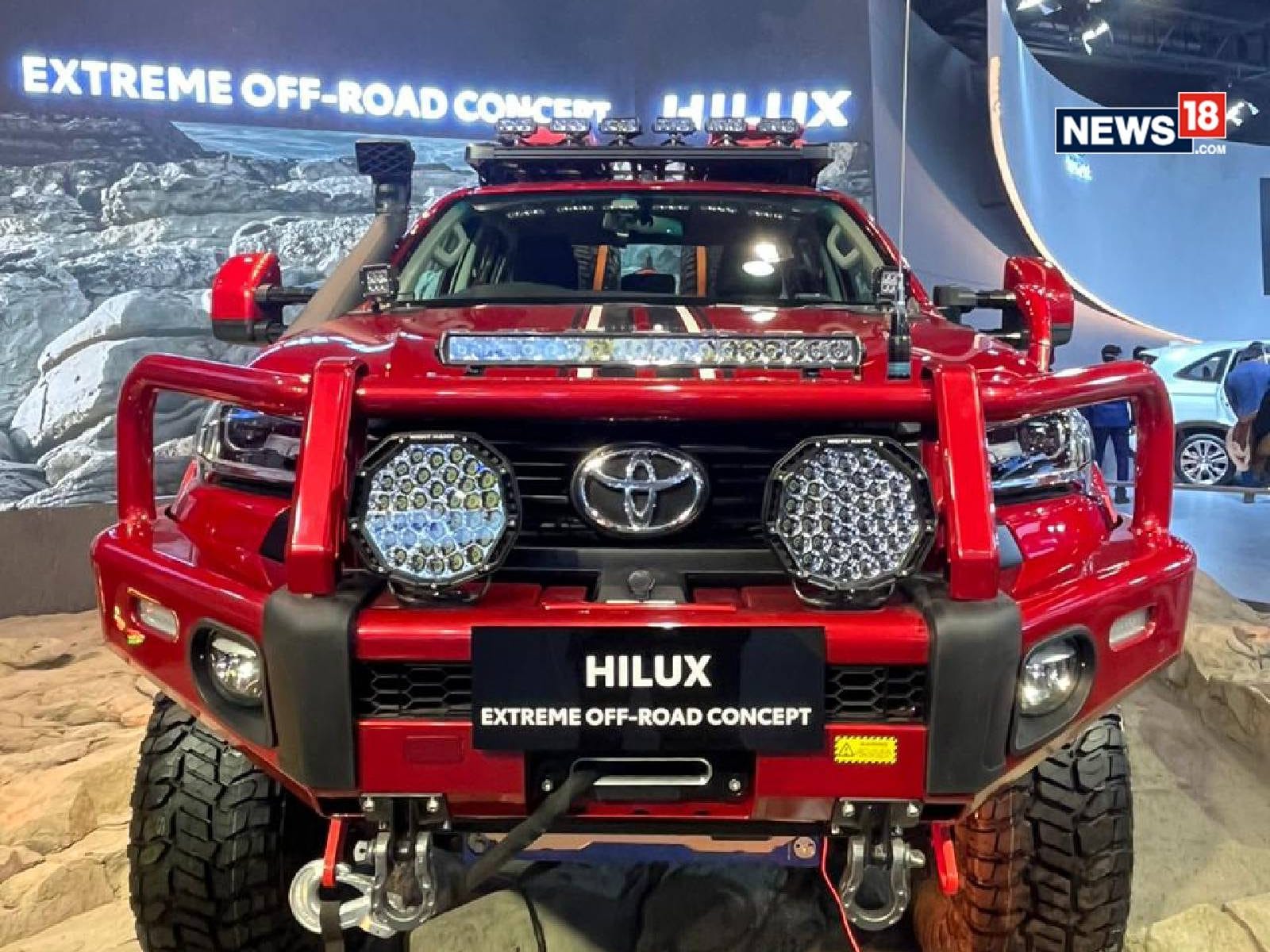 Volwassen Verplaatsing Niet meer geldig Toyota Hilux Extreme Off-Road Concept Showcased at Auto Expo 2023, Know  Everything Here