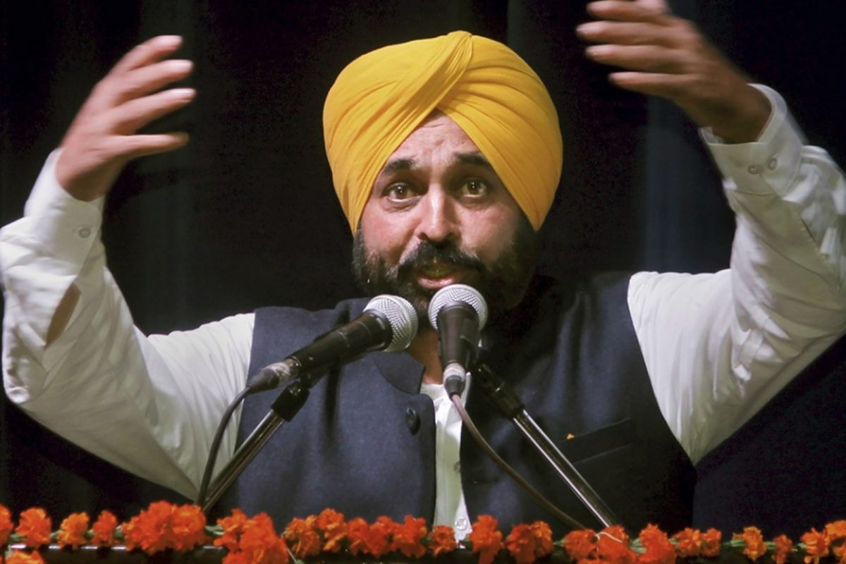 CNN News18 News Anchor, Journalist, Columnist, Blogger Page474