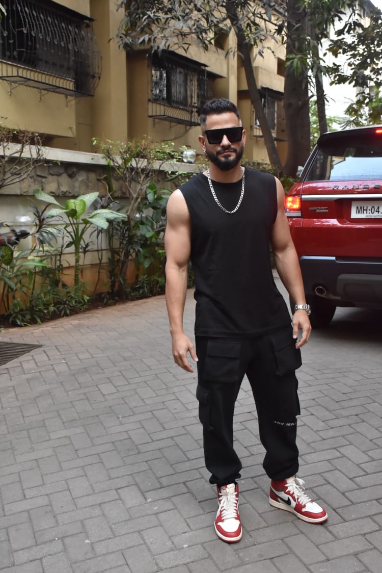 Kunal Kemmu seen at the birthday bash of Jeh Ali Khan. (Image: Viral Bhayani) Kunal Kemmu seen at the birthday bash of Jeh Ali Khan.