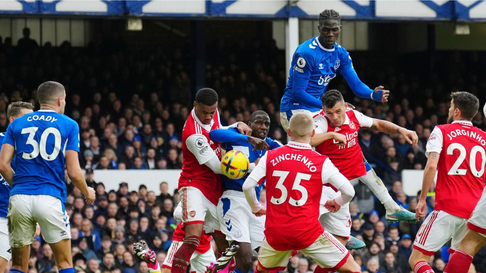 Premier League: Everton Condemn Arsenal to 1-0 Loss on Sean Dyche Return