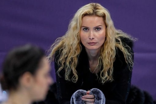 Vladimir Putin Honors Figure Skating Coach Eteri Tutberidze - News18