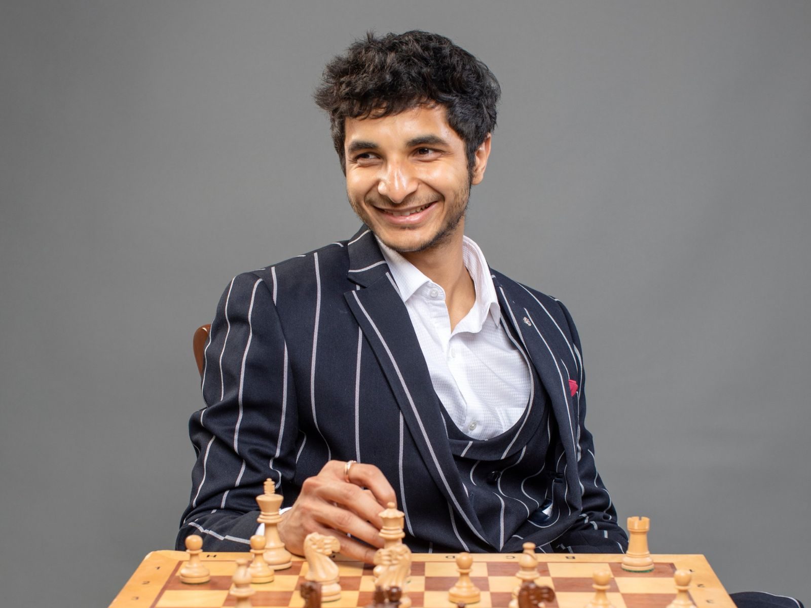 Vidit holds red-hot Carlsen  Chess News - Times of India