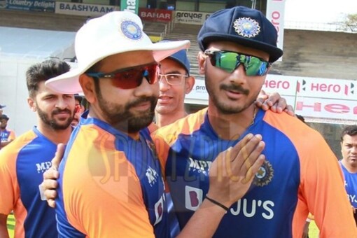 Rohit Sharma  Axar Patel ҧ觢ѹ Chennai Test