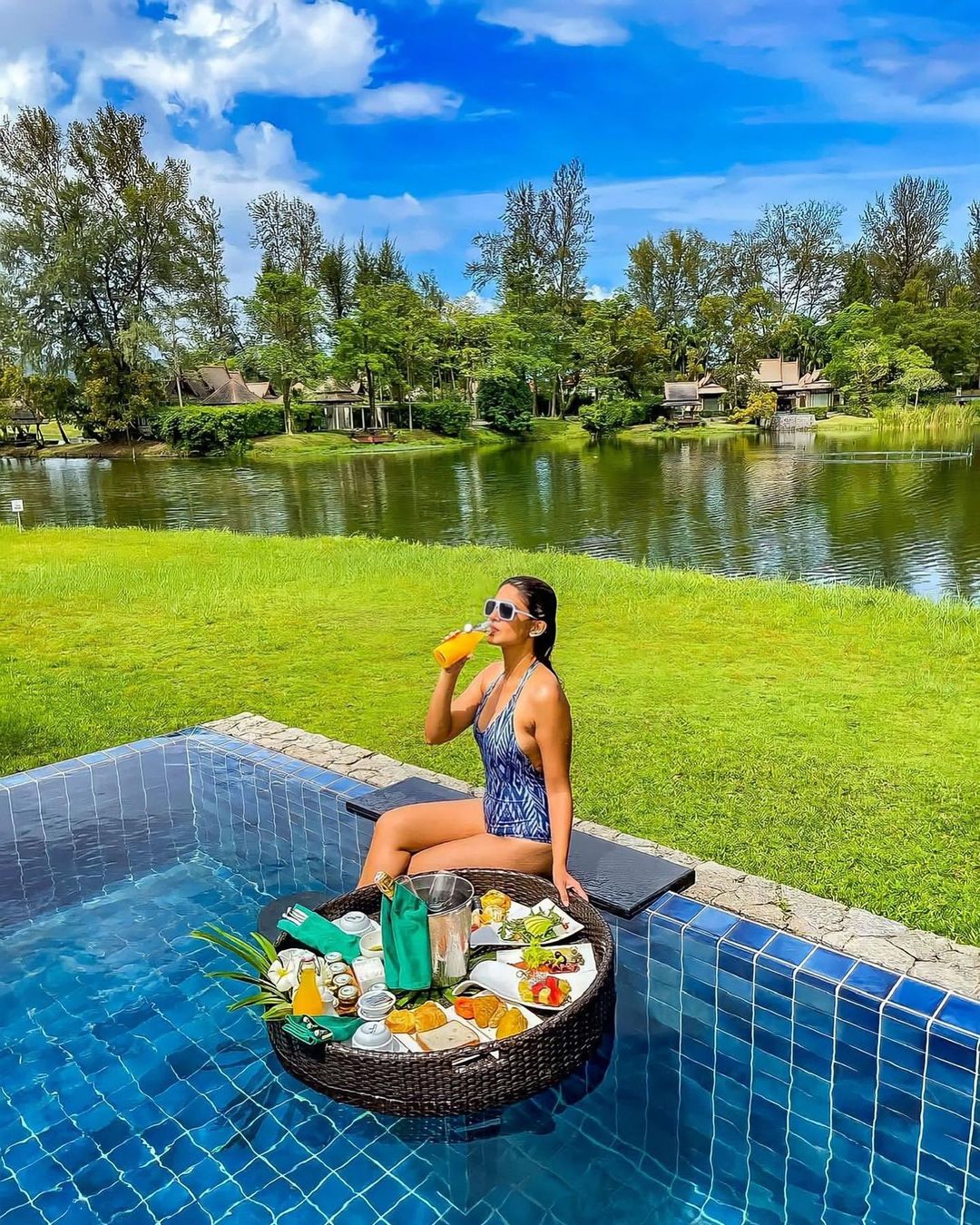 Jennifer Winget looks beautiful in a printed monokini.