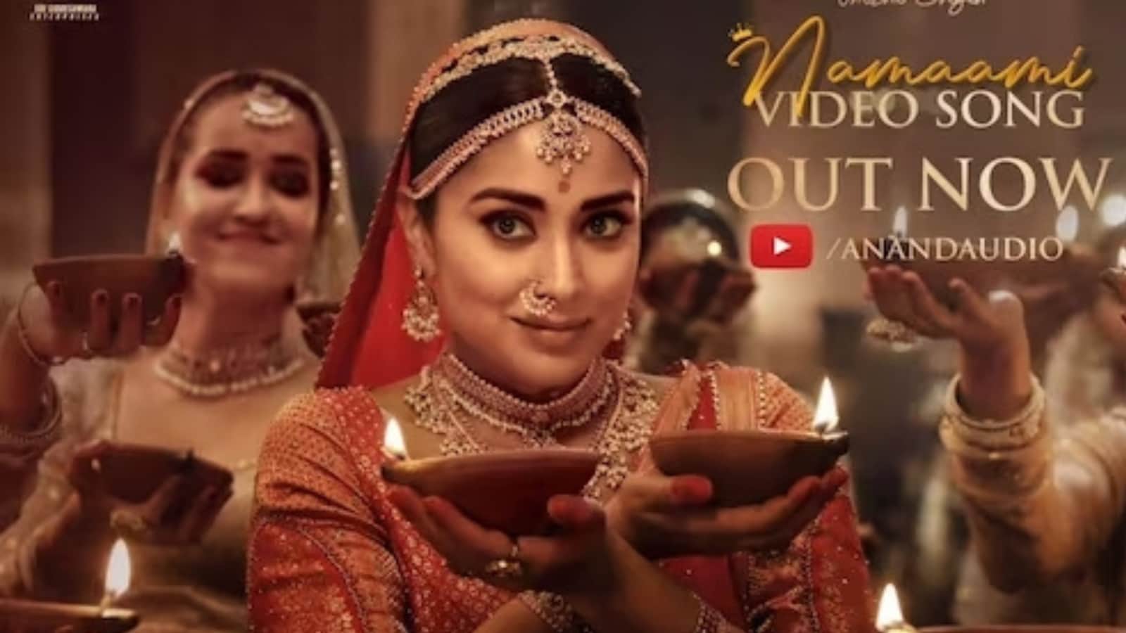 Viral: Dulhan turns DJ at her own wedding, plays peppy Punjabi songs -  Watch video | Buzz News | Zee News