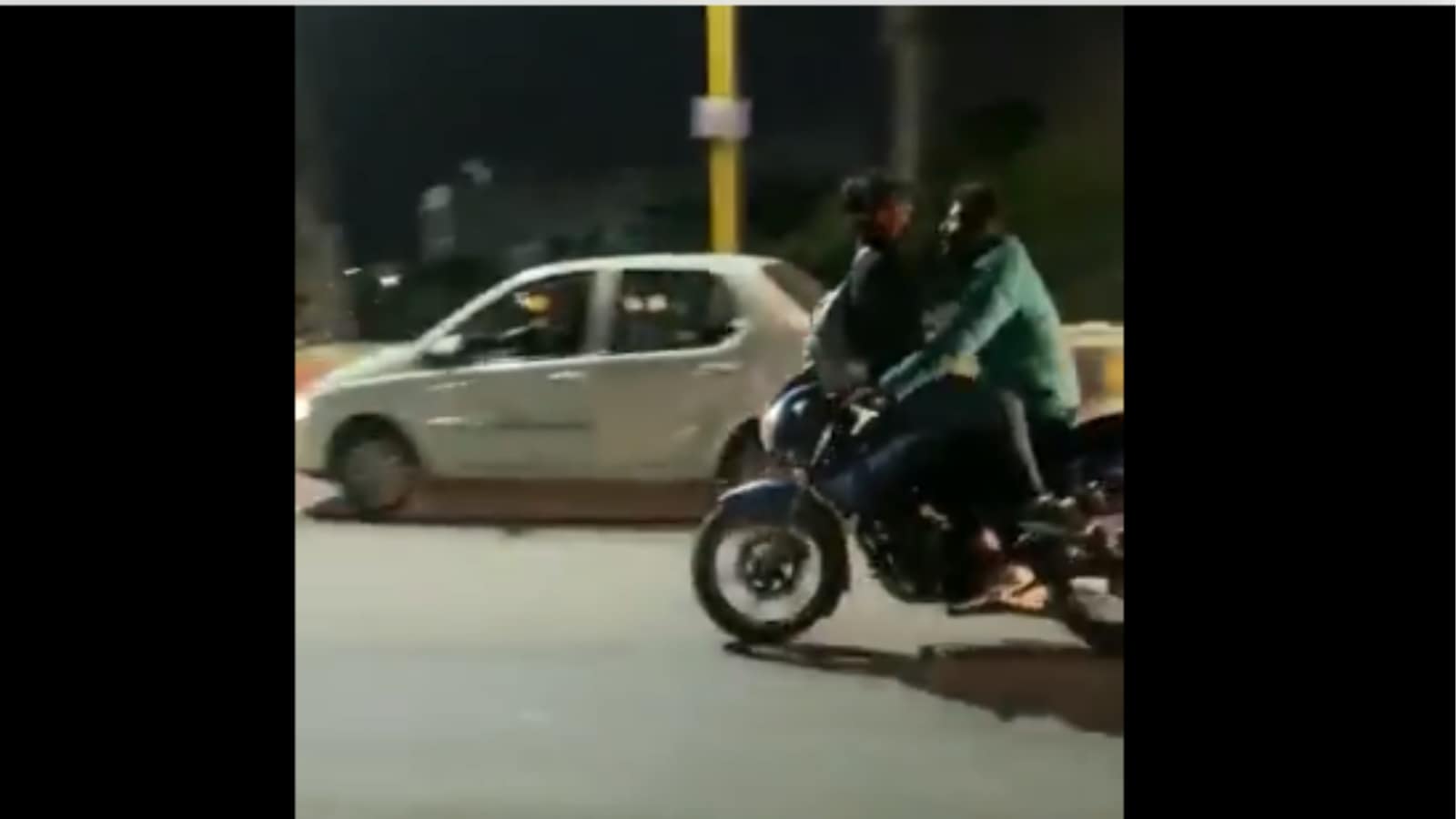 Couple spotted romancing On Moving Bike in Ajmer; Case Registered