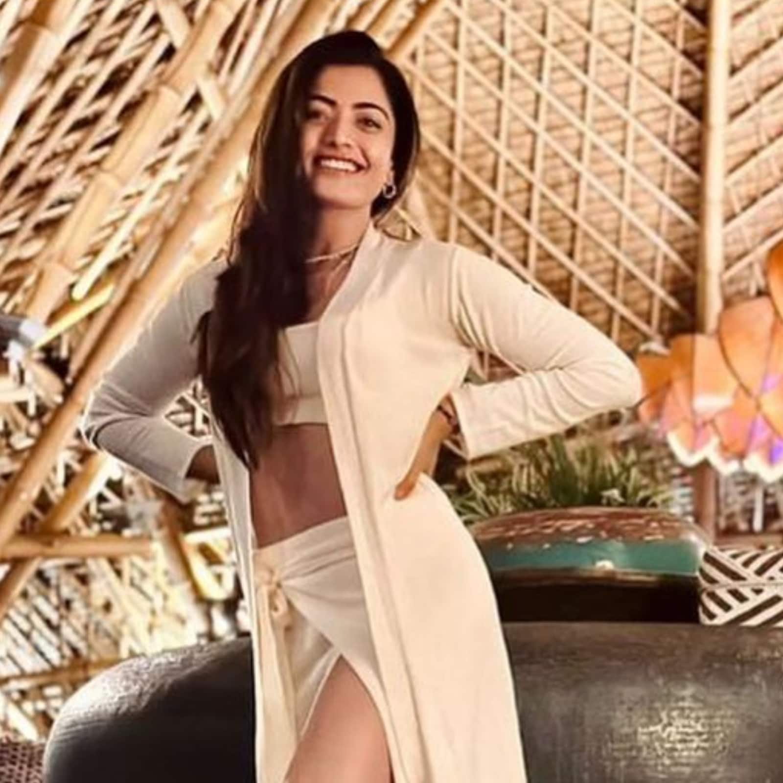 Rashmika Mandanna Drops Motivating Note For Her Fans, Asks Them To 'Be Happy'